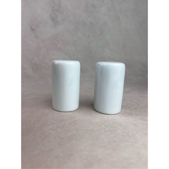 Vintage Manatee Sea Life Salt and Pepper Shakers - Picture 4 of 6